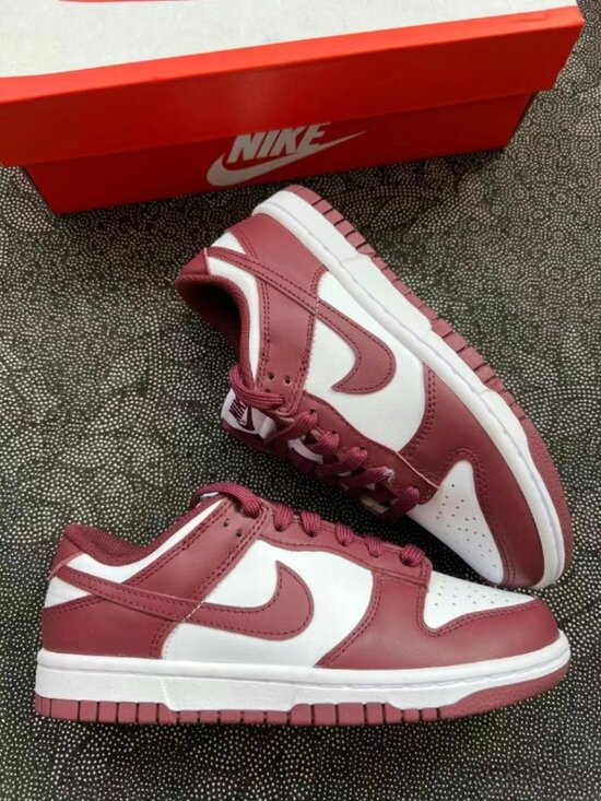 Nike shoes main image 5